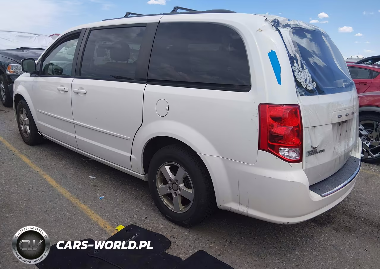 2013 Dodge Grand Caravan Sxt VIN:2C4RDGCG0DR523382 - 3