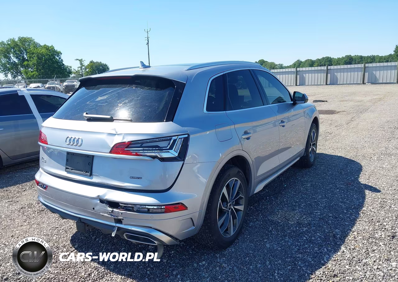 2022 Audi Q5 Premium Plus 45 Tfsi S Line Quattro S Tronic VIN:WA1EAAFY1N2114469 - 4