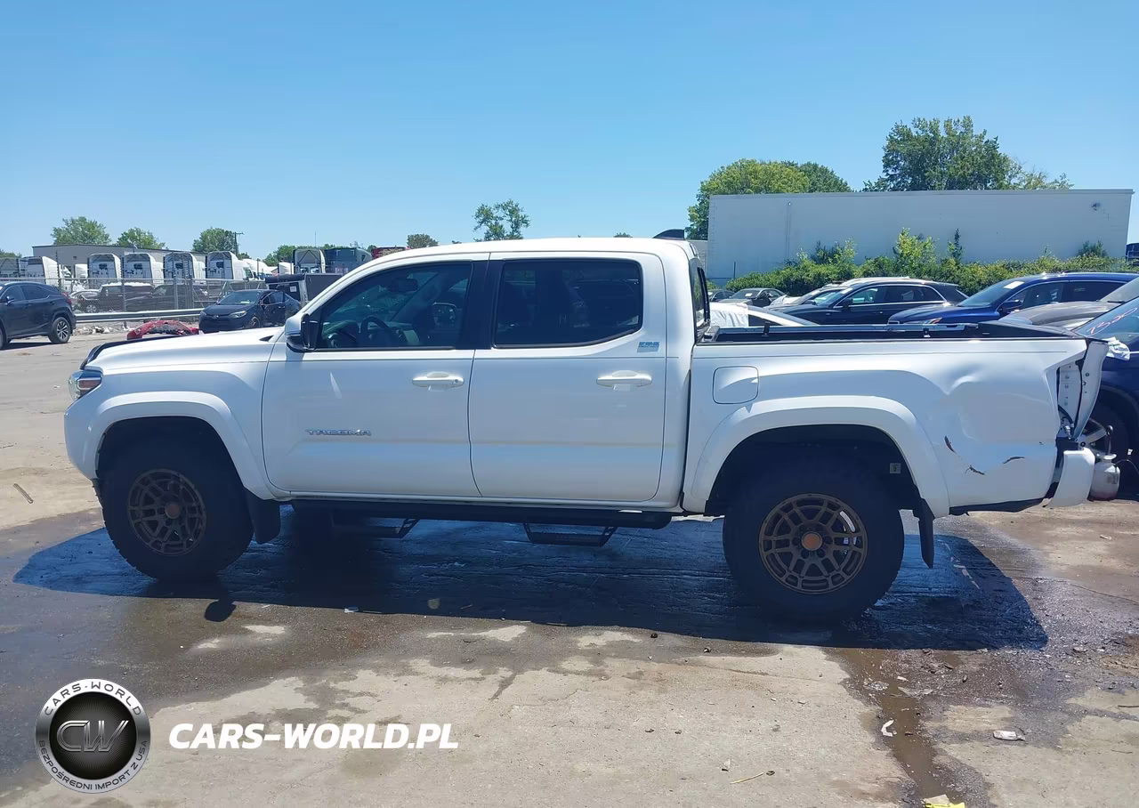 2023 Toyota Tacoma Sr5 V6 VIN:3TMCZ5AN3PM596254 - 15