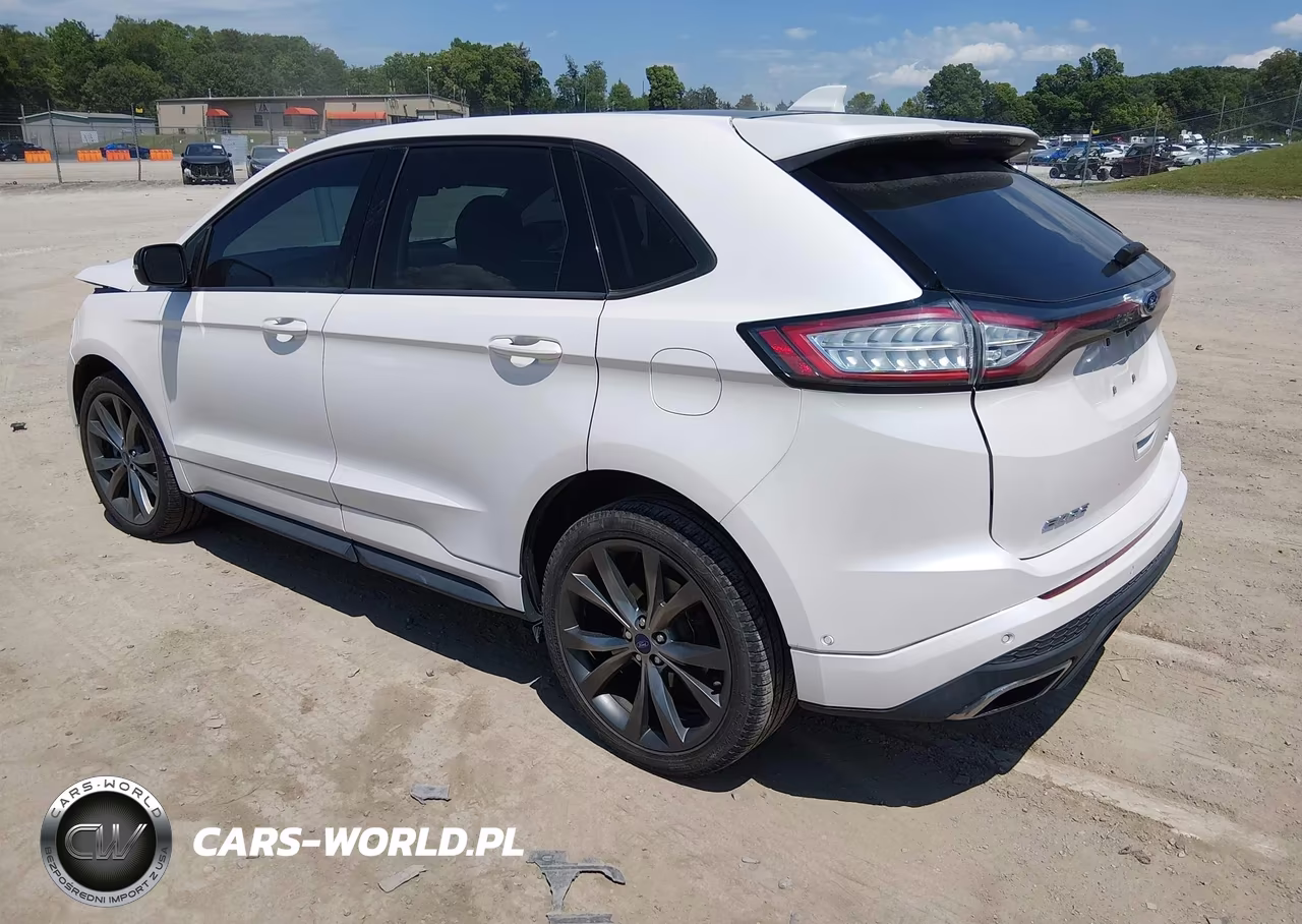 2017 Ford Edge Sport VIN:2FMPK4AP3HBC58210 - 3