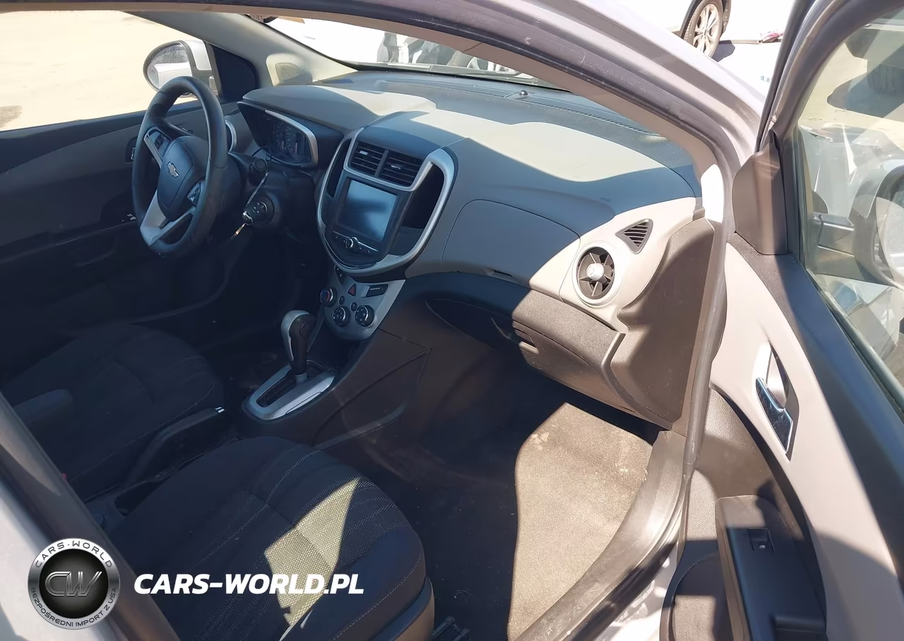 2017 Chevrolet Sonic Lt Auto VIN:1G1JD5SH7H4125647 - 5