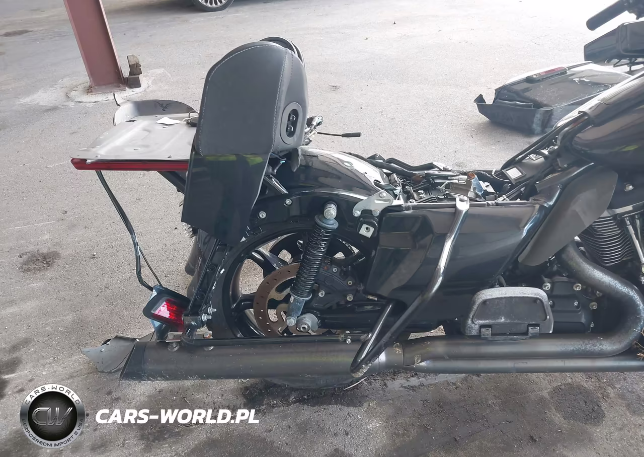 2021 Harley-Davidson Fltrk VIN:1HD1KZF14MB661736 - 18