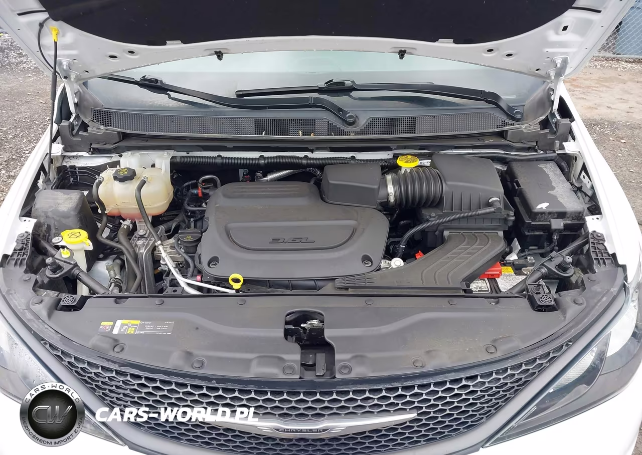 2023 Chrysler Voyager Lx VIN:2C4RC1CG5PR568497 - 10