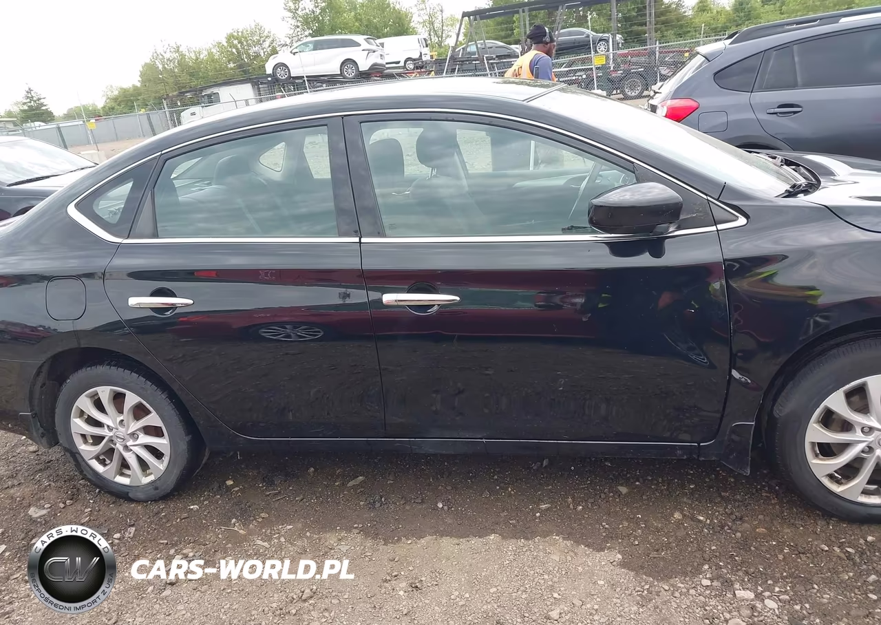 2016 Nissan Sentra S VIN:3N1AB7AP8GY331768 - 13