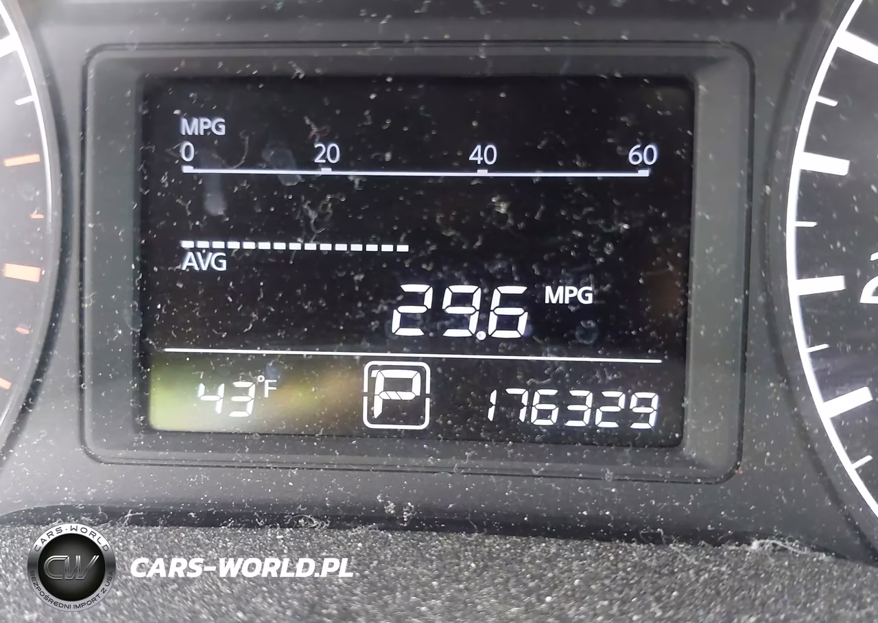 2016 Nissan Sentra S VIN:3N1AB7AP8GY331768 - 15