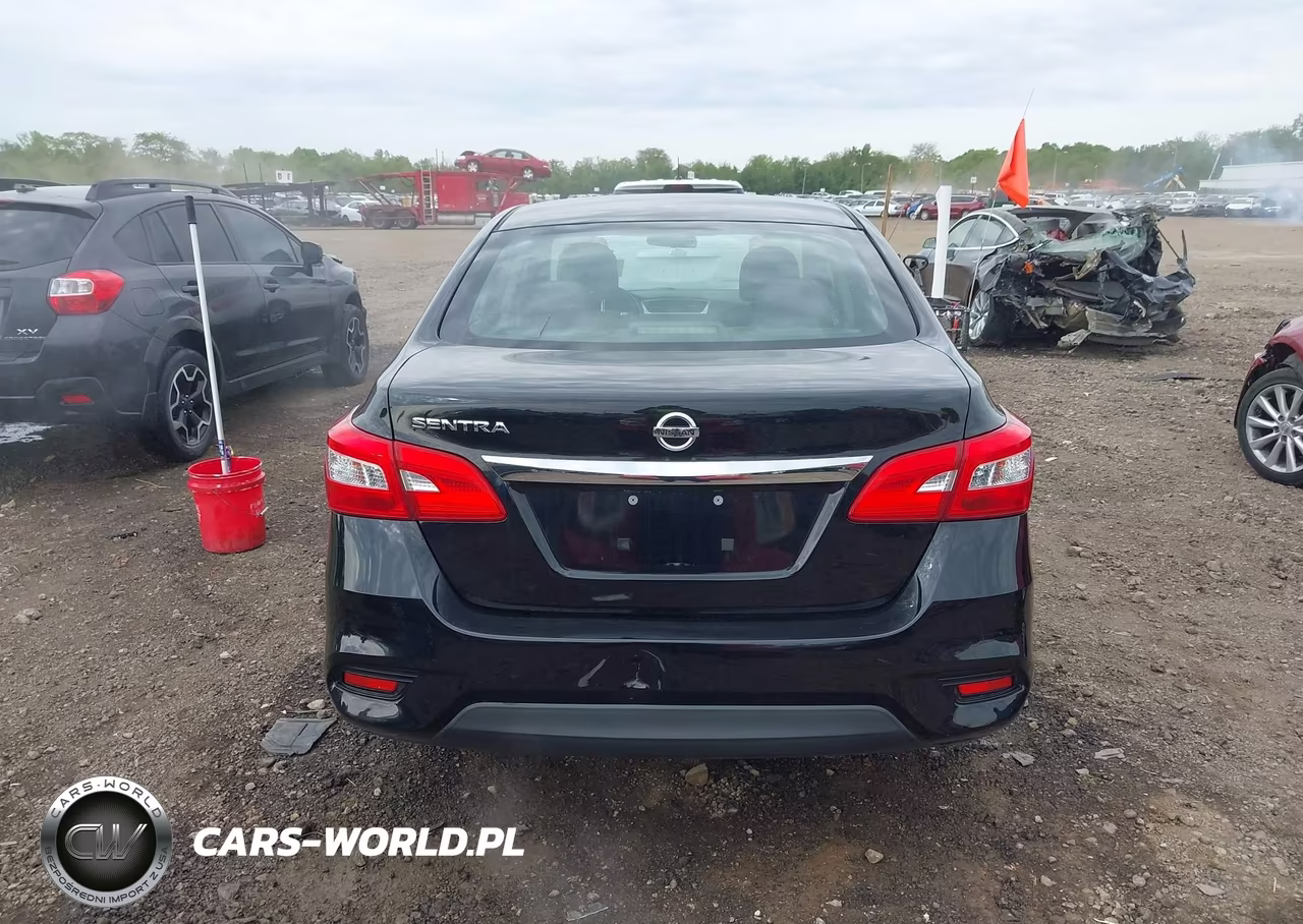 2016 Nissan Sentra S VIN:3N1AB7AP8GY331768 - 16