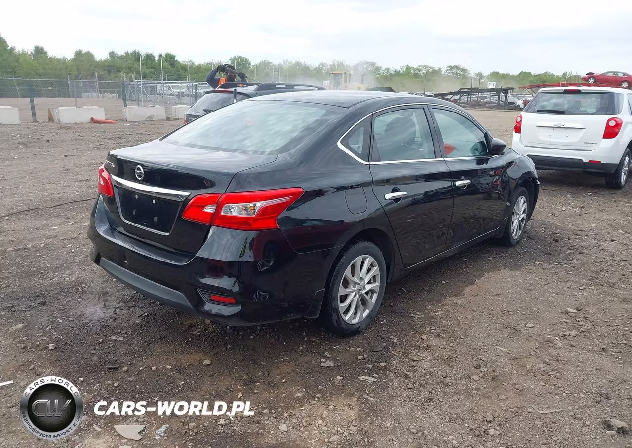 2016 Nissan Sentra S VIN:3N1AB7AP8GY331768 - 4