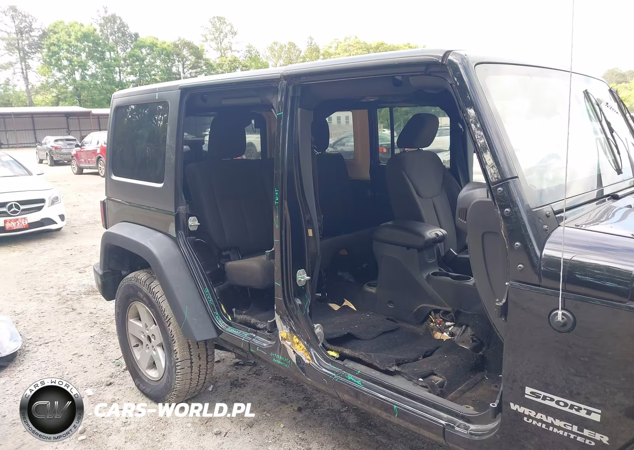 2016 Jeep Wrangler Unlimited Sport VIN:1C4HJWDGXGL300941 - 6
