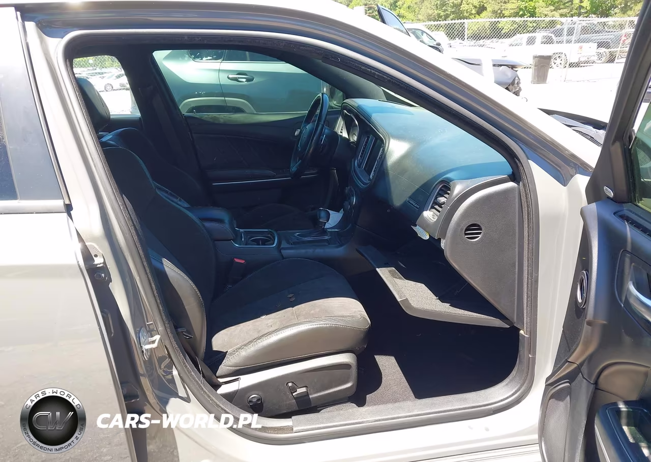 2019 Dodge Charger Scat Pack Rwd VIN:2C3CDXGJ8KH535461 - 5