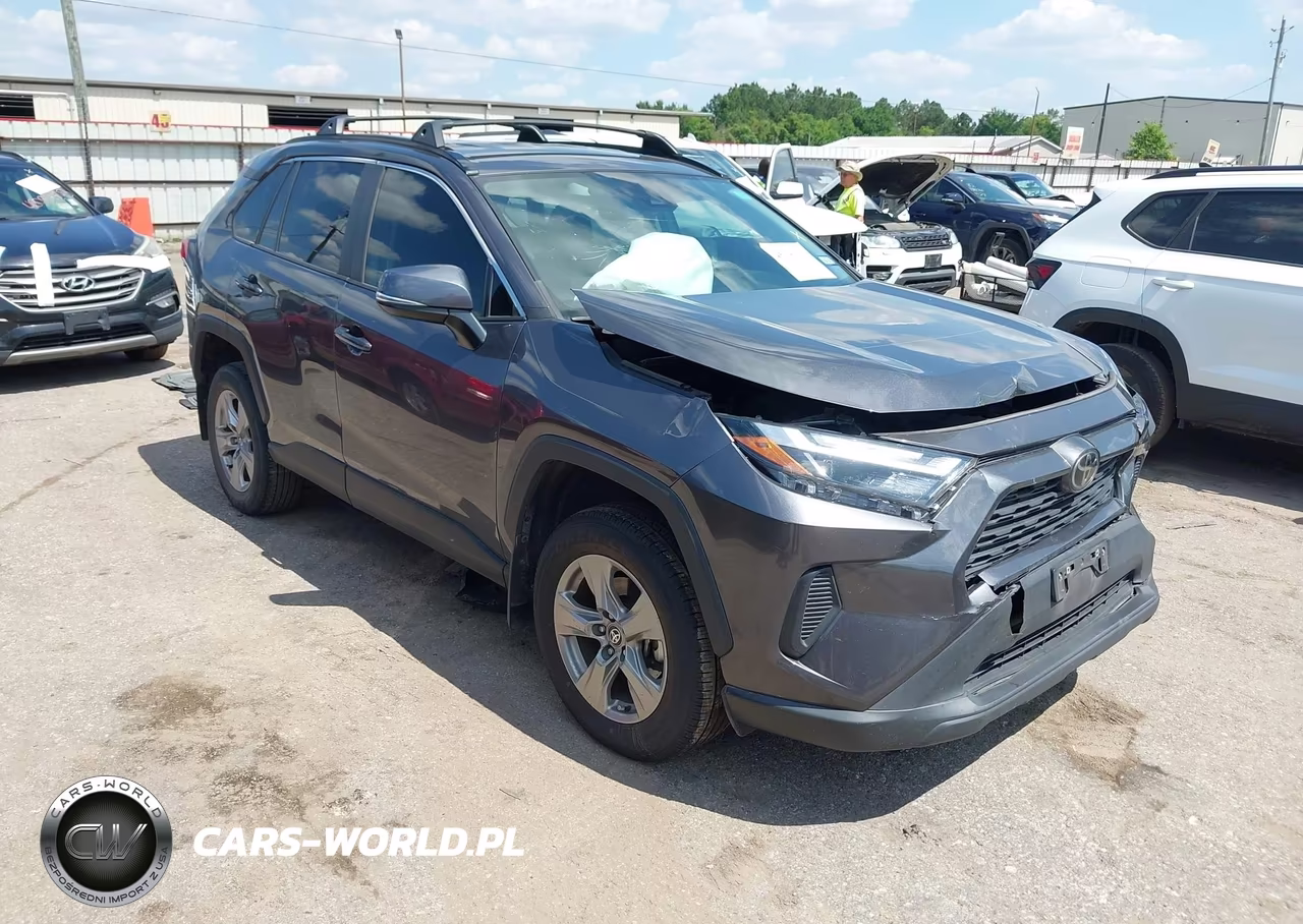 2024 Toyota Rav4 Xle – zdjęcie 1 z 16