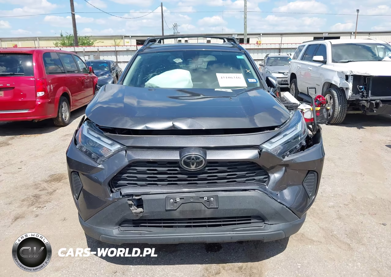 2024 Toyota Rav4 Xle VIN:2T3W1RFV5RC265179 - 12