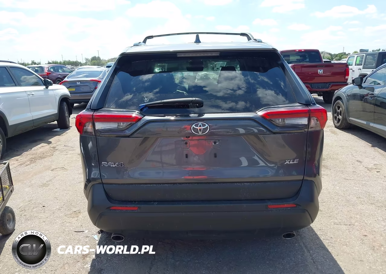 2024 Toyota Rav4 Xle VIN:2T3W1RFV5RC265179 - 16