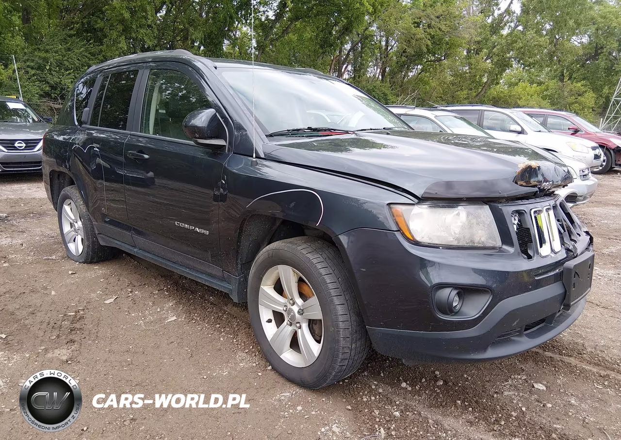 2014 Jeep Compass Latitude – zdjęcie 1 z 11