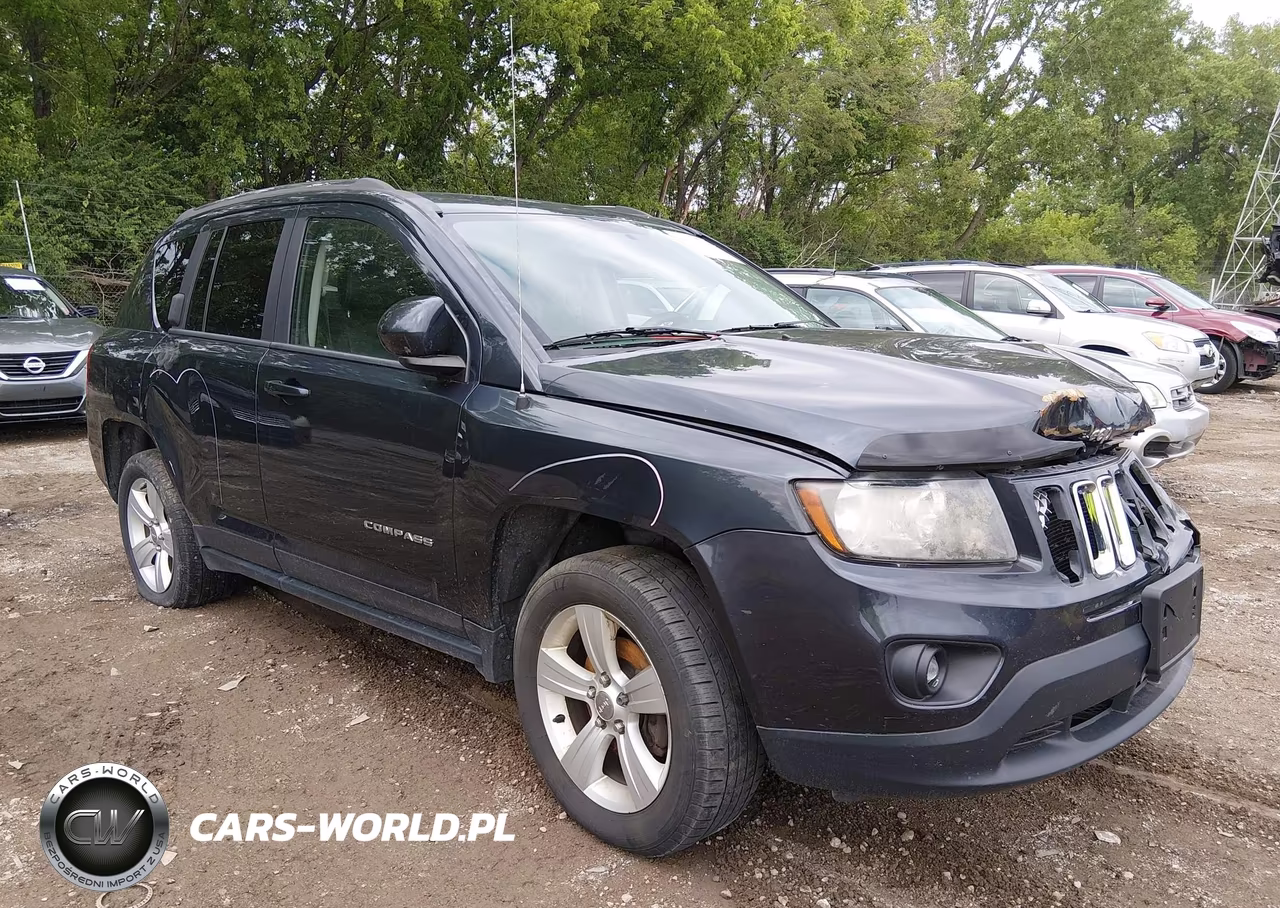 2014 Jeep Compass Latitude VIN:1C4NJDEB2ED886391 - 6