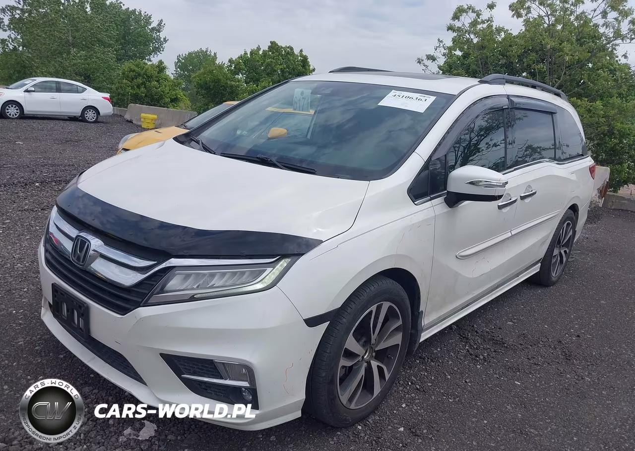 2018 Honda Odyssey Elite VIN:5FNRL6H95JB037472 - 6