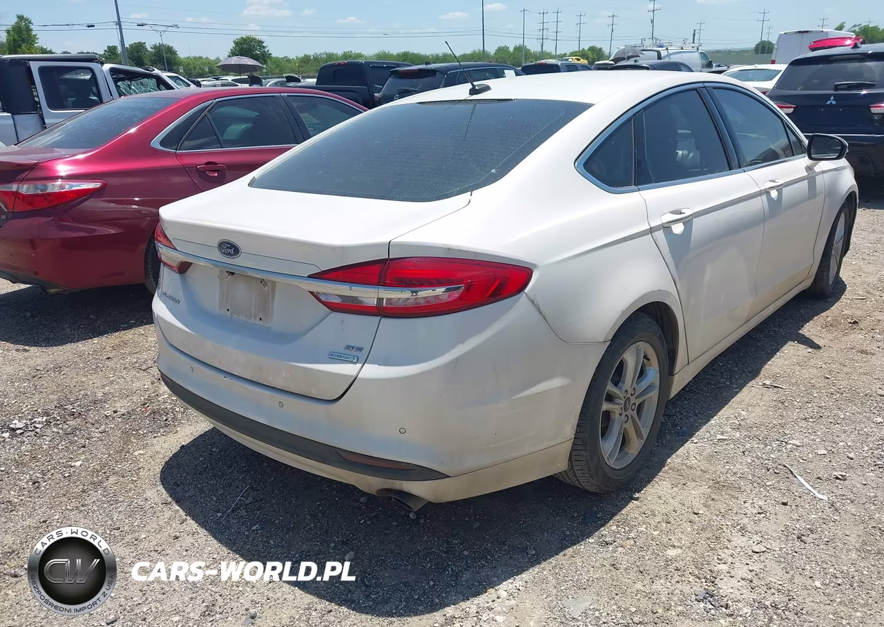 2018 Ford Fusion Se VIN:3FA6P0HD1JR213625 - 4