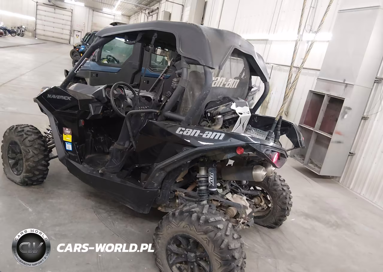 2017 Can-Am Maverick 1000R Turbo VIN:3JBPDAR28HJ000175 - 3