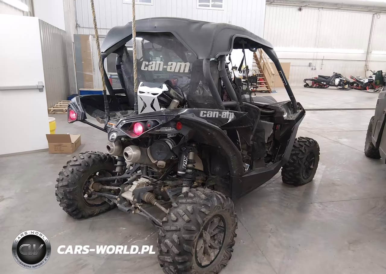 2017 Can-Am Maverick 1000R Turbo VIN:3JBPDAR28HJ000175 - 4
