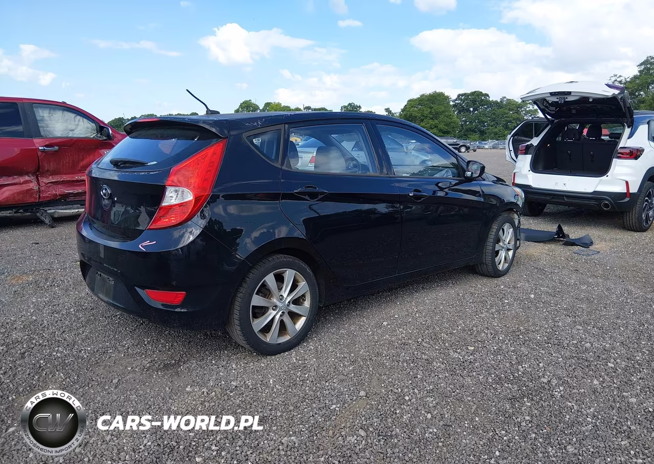 2012 Hyundai Accent Se VIN:KMHCU5AE2CU005024 - 4