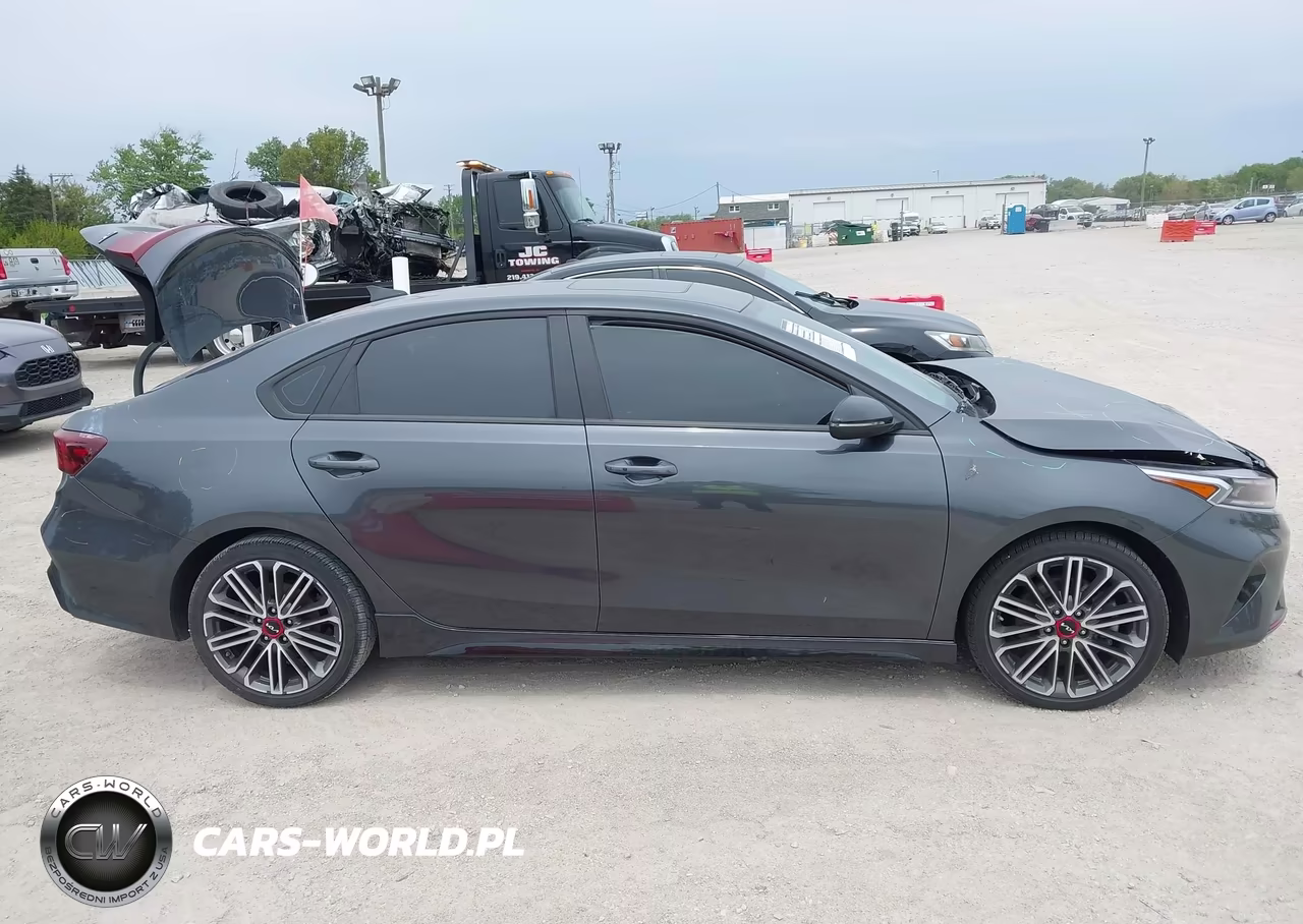 2023 Kia Forte Gt VIN:3KPF44AC2PE517039 - 13