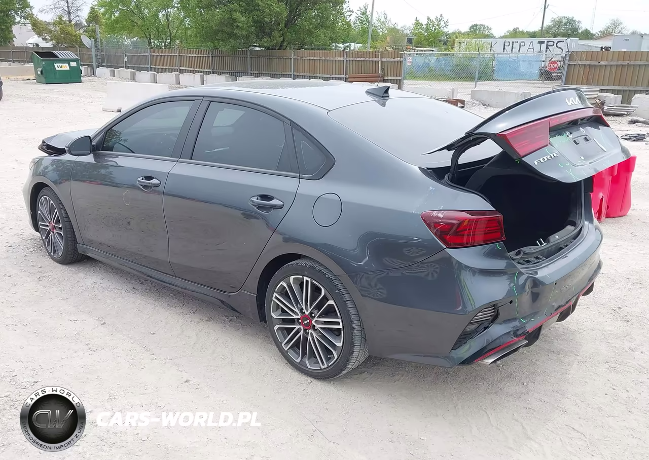 2023 Kia Forte Gt VIN:3KPF44AC2PE517039 - 3