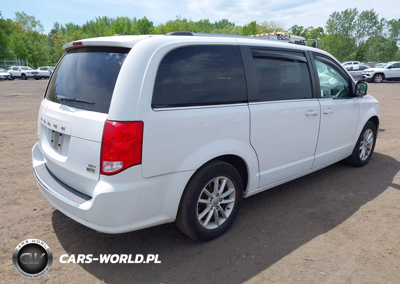 2019 Dodge Grand Caravan Sxt VIN:2C4RDGCG8KR662852 - 4
