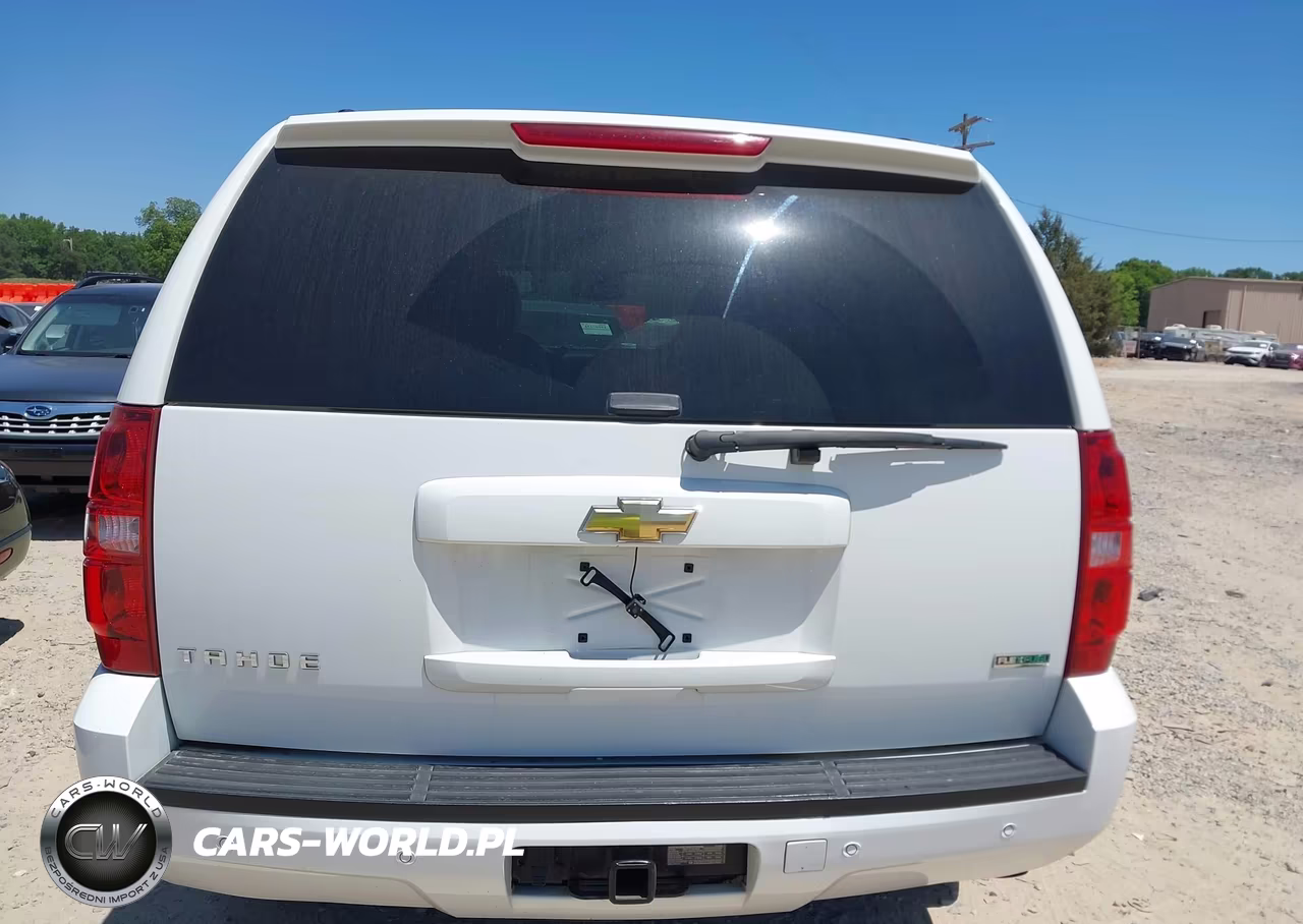 2011 Chevrolet Tahoe Lt VIN:1GNSKBE0XBR352452 - 16