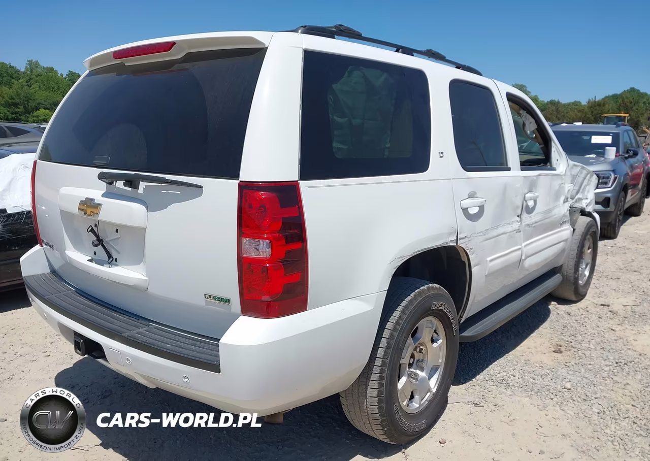 2011 Chevrolet Tahoe Lt VIN:1GNSKBE0XBR352452 - 4