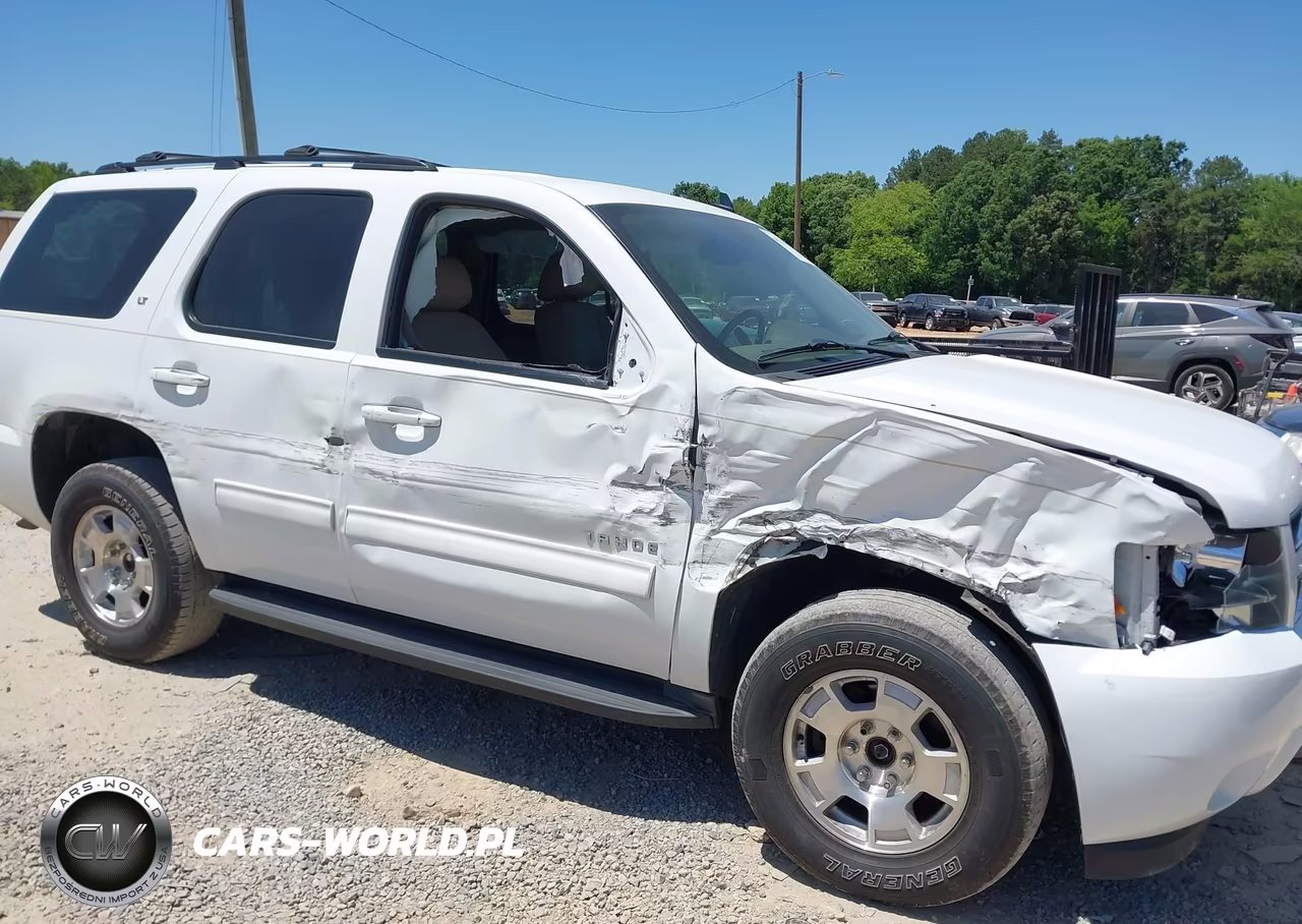 2011 Chevrolet Tahoe Lt VIN:1GNSKBE0XBR352452 - 6