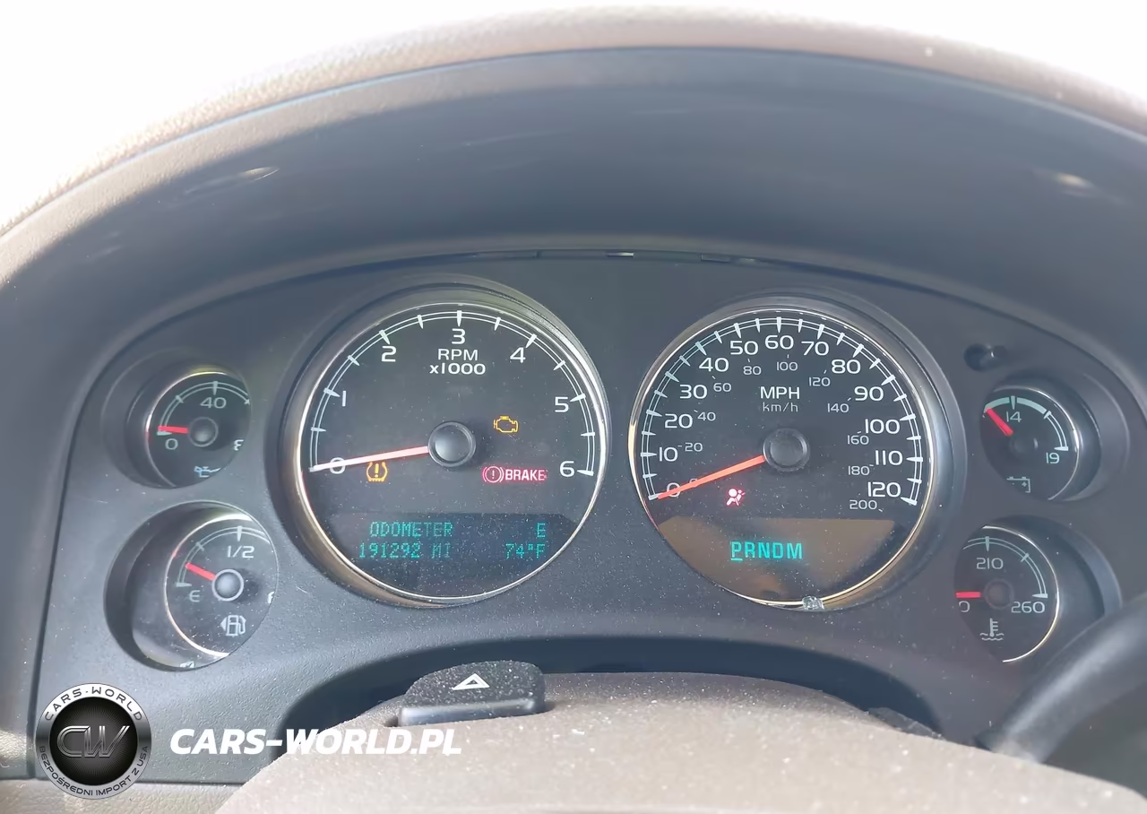 2011 Chevrolet Tahoe Lt VIN:1GNSKBE0XBR352452 - 7