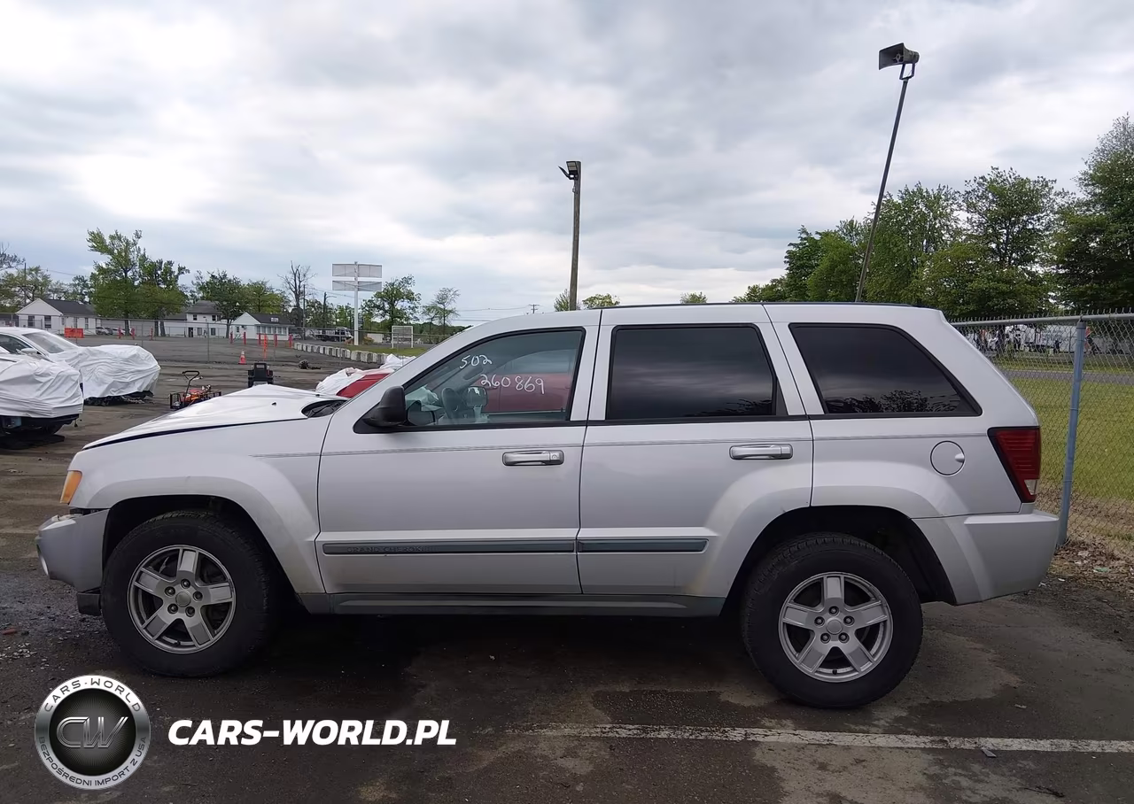 2007 Jeep Grand Cherokee Laredo VIN:1J8GR48KX7C597239 - 14