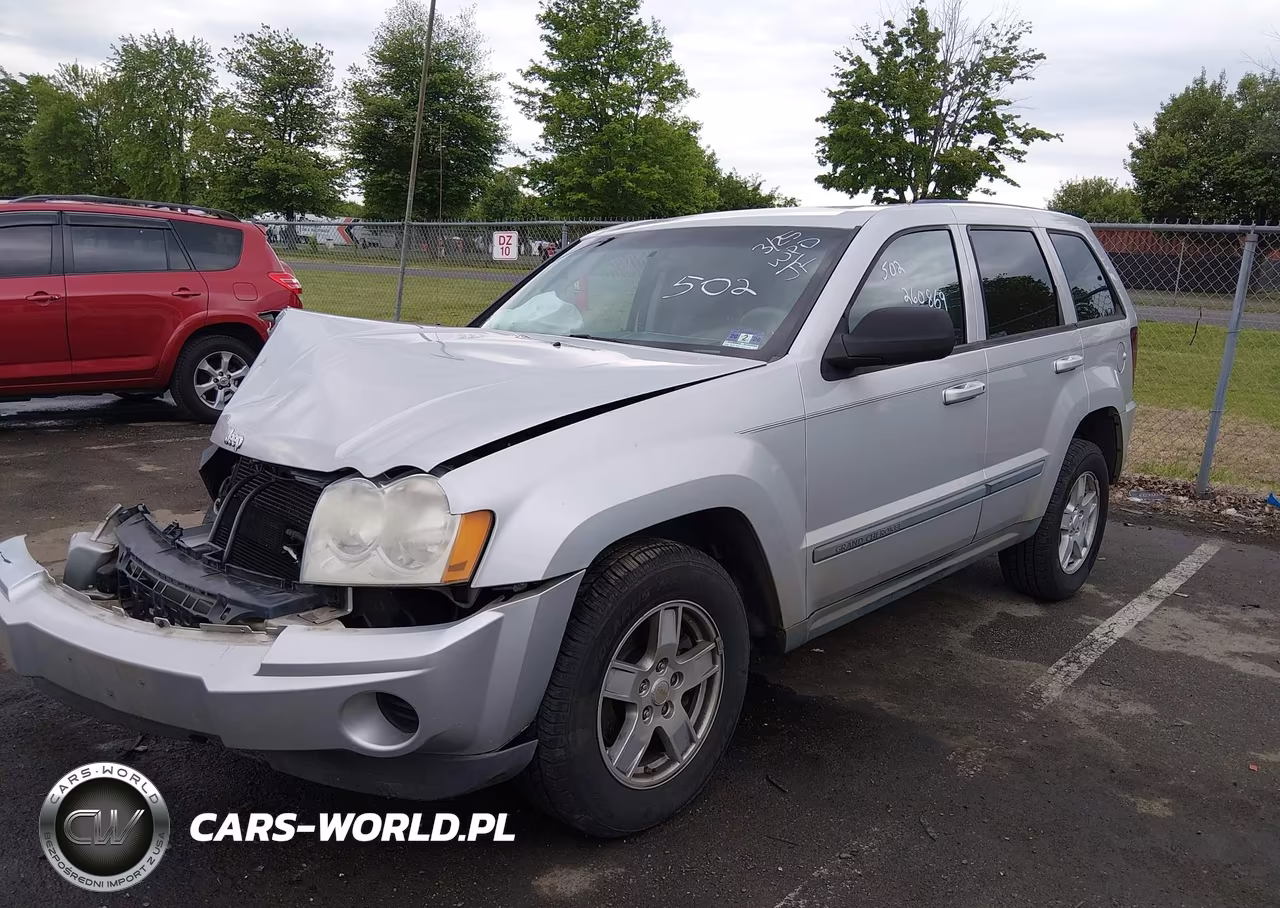 2007 Jeep Grand Cherokee Laredo VIN:1J8GR48KX7C597239 - 2