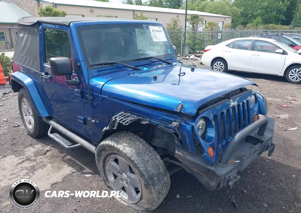 2010 Jeep Wrangler Sahara VIN:1J4GA5D10AL110326 - 6