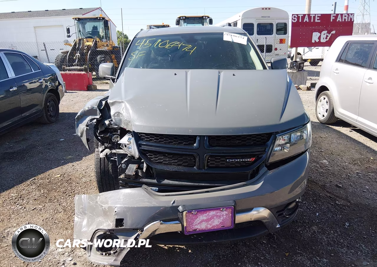 2020 Dodge Journey Crossroad VIN:3C4PDCGB3LT263330 - 12
