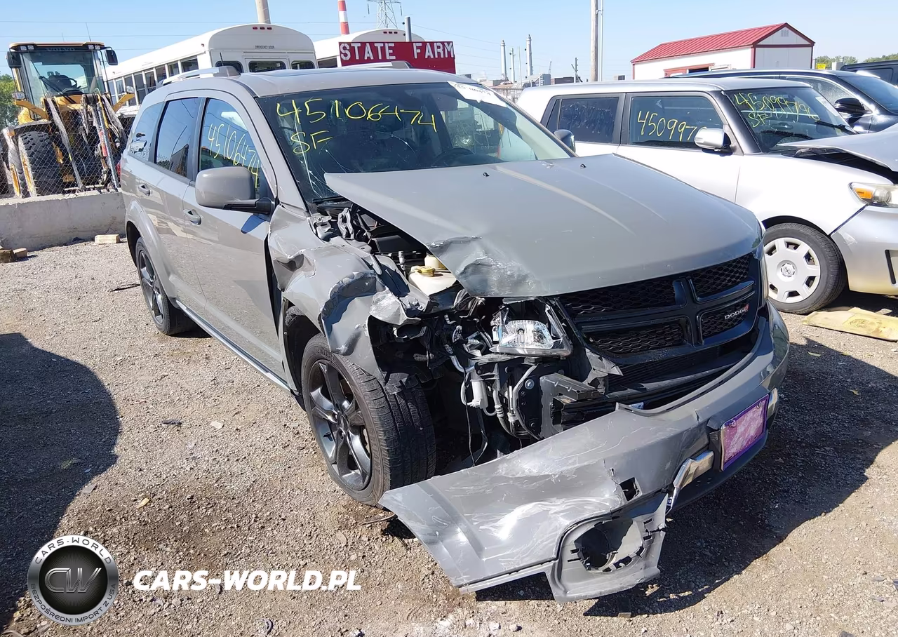 2020 Dodge Journey Crossroad VIN:3C4PDCGB3LT263330 - 6