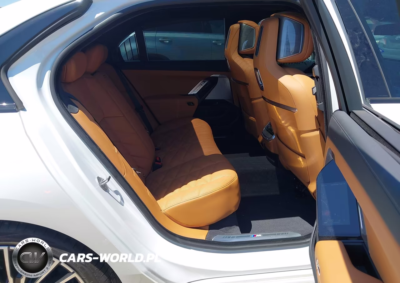 2025 BMW 740I VIN:WBA23EH04SCT21250 - 8