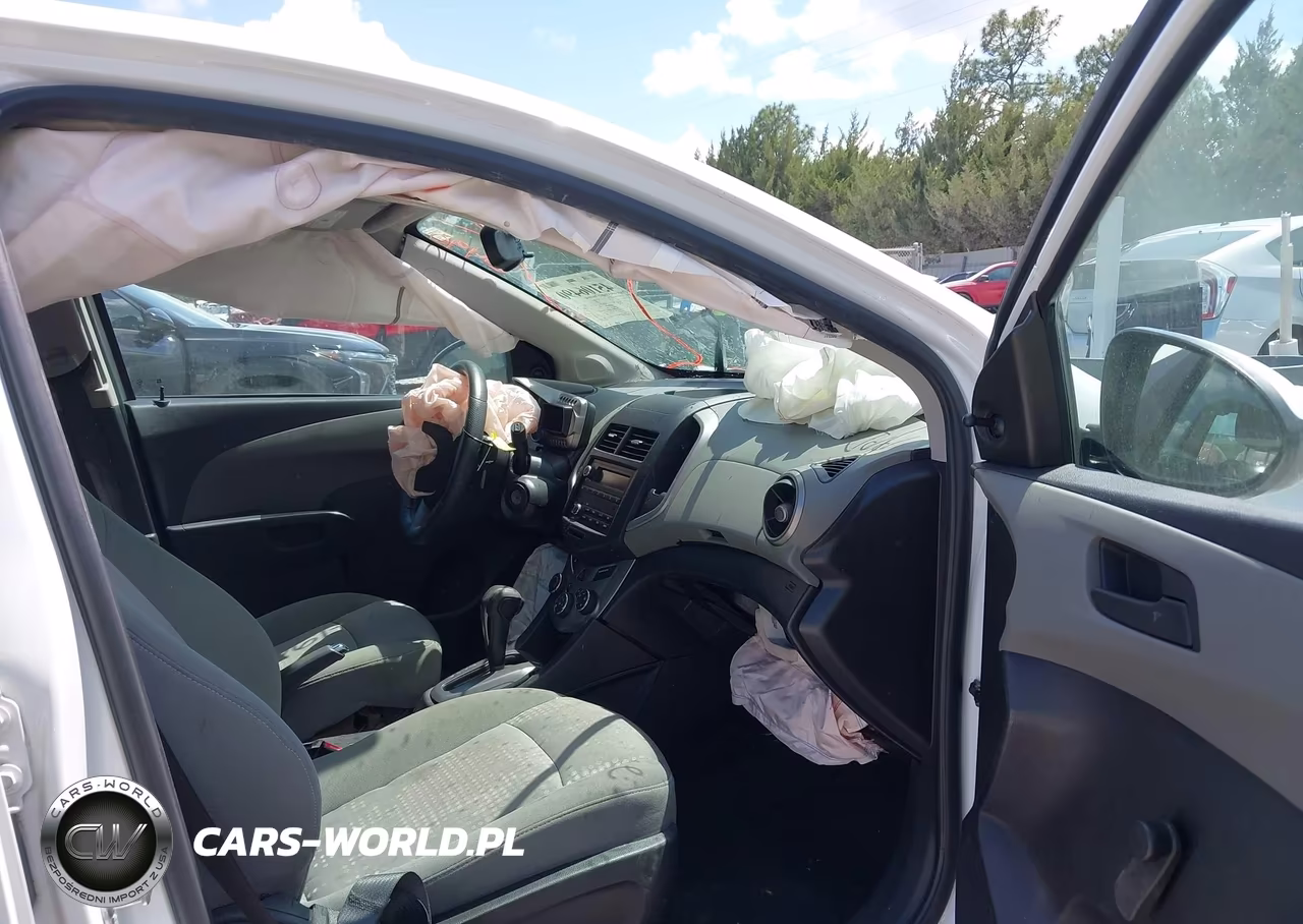 2016 Chevrolet Sonic Ls Auto VIN:1G1JA6SH2G4166541 - 5