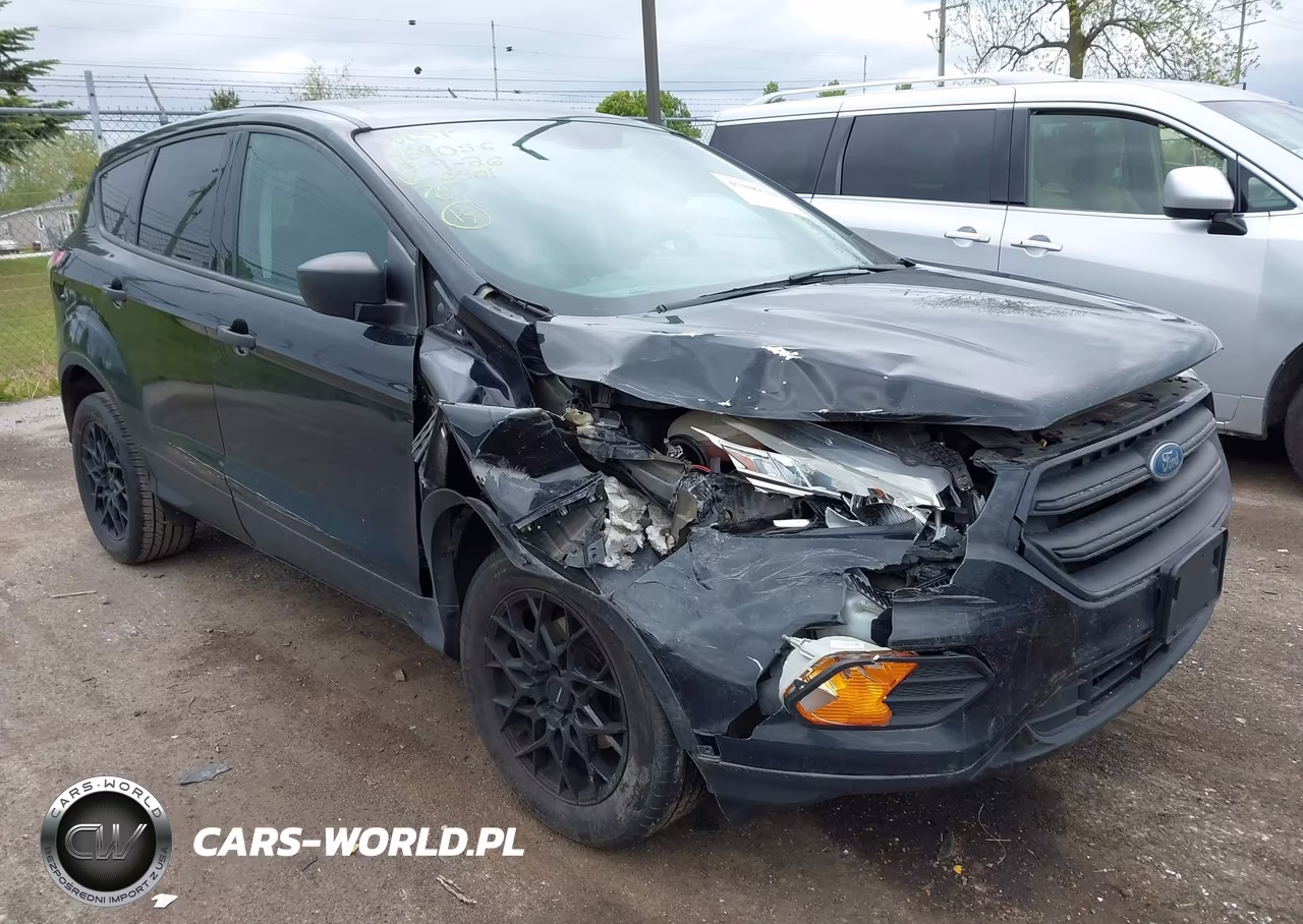 2017 Ford Escape S VIN:1FMCU0F73HUC90501 - 6