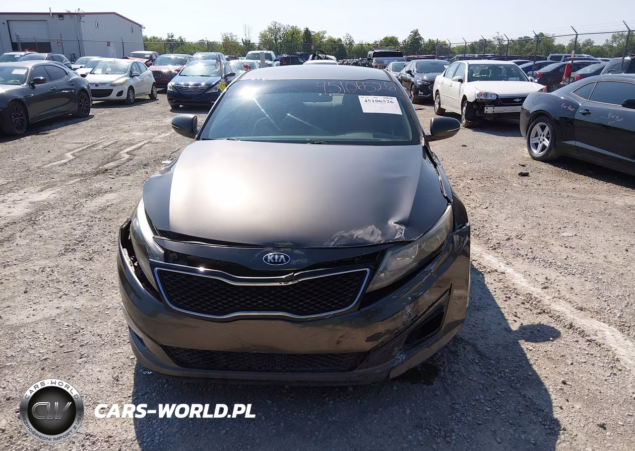 2015 Kia Optima Lx VIN:5XXGM4A79FG355911 - 12