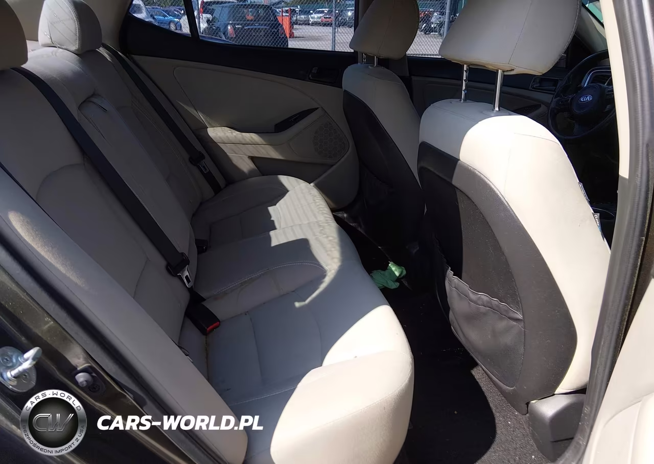 2015 Kia Optima Lx VIN:5XXGM4A79FG355911 - 8