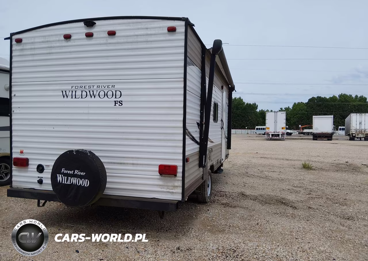2017 Forest River Wildwood X-Lite 195B VIN:4X4TWDV14H7354198 - 4