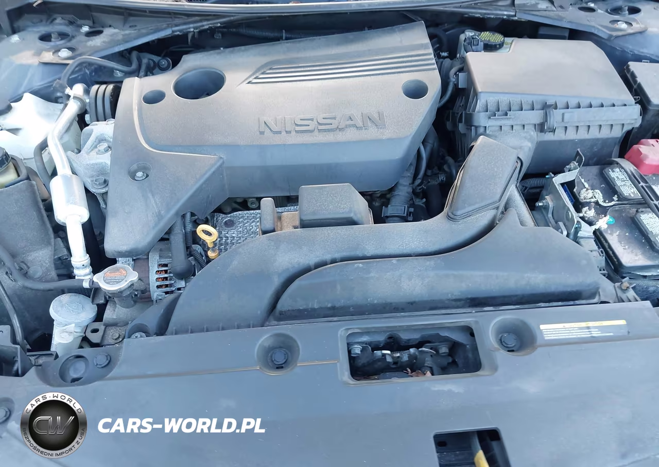 2017 Nissan Altima 2.5 S VIN:1N4AL3AP7HC470194 - 10
