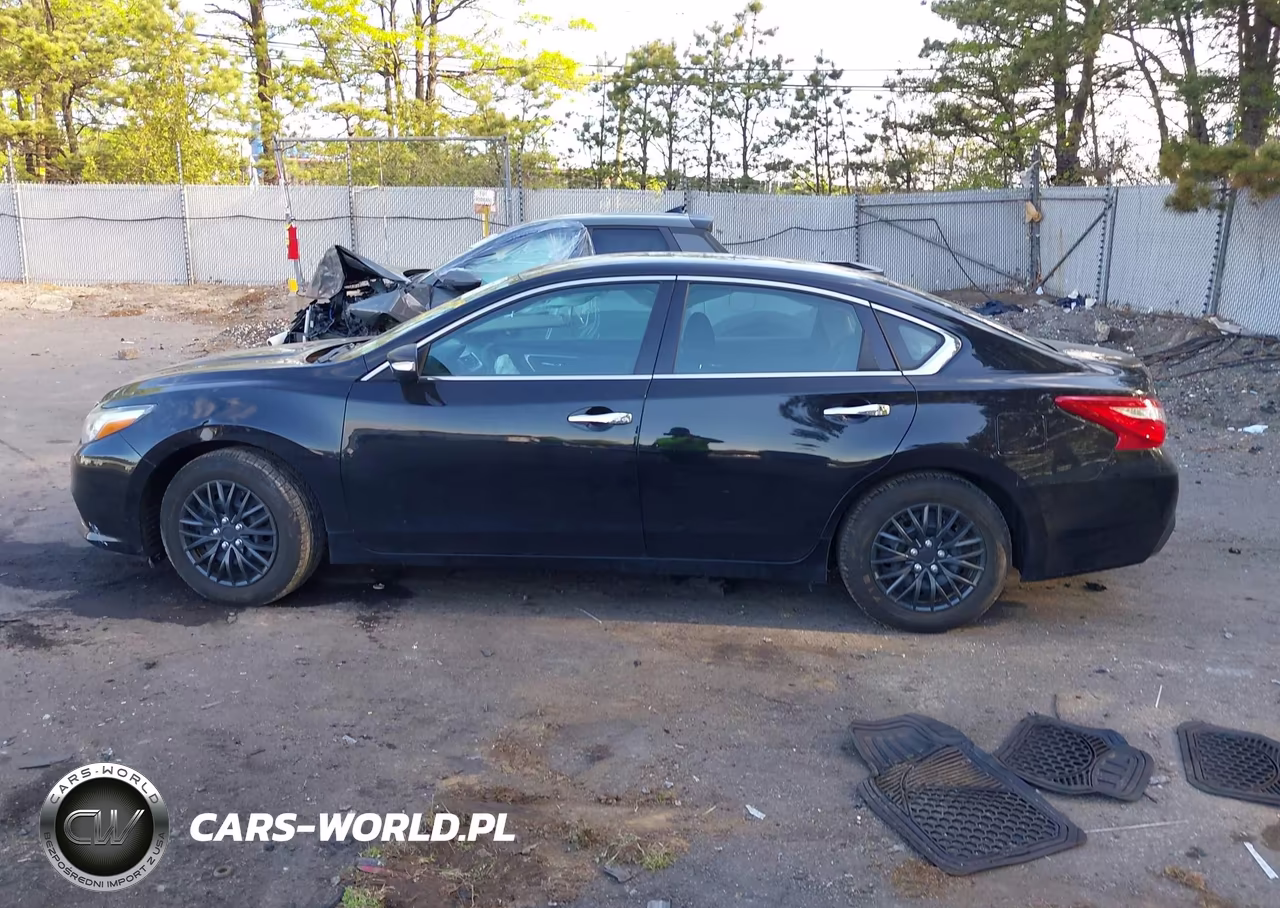 2017 Nissan Altima 2.5 S VIN:1N4AL3AP7HC470194 - 14