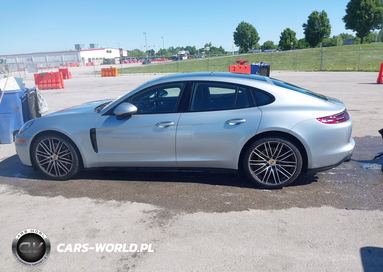 2018 Porsche Panamera 4S VIN:WP0AB2A7XJL135931 - 15
