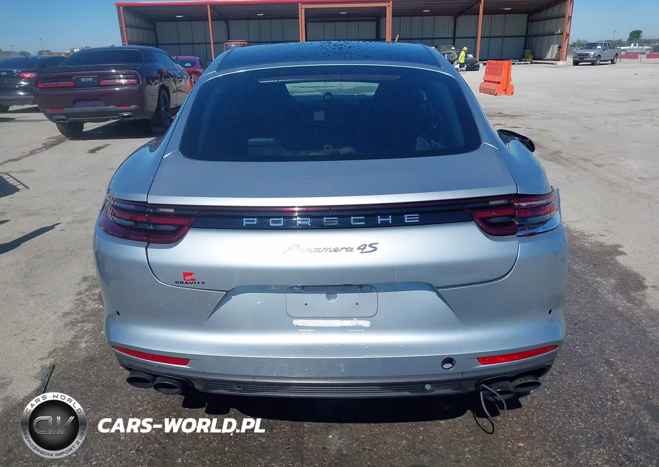 2018 Porsche Panamera 4S VIN:WP0AB2A7XJL135931 - 17