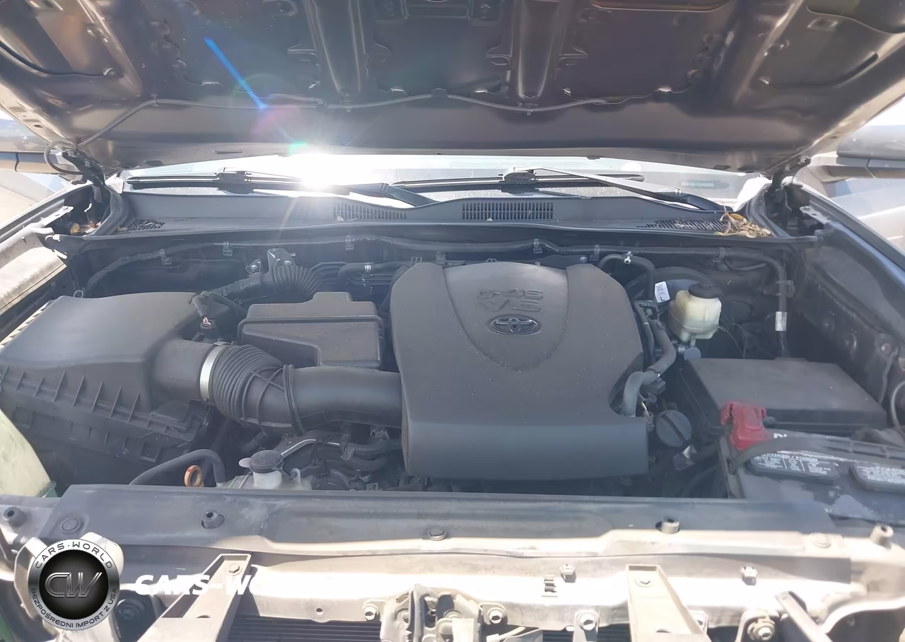 2017 Toyota Tacoma Sr5 V6 VIN:5TFAZ5CN8HX054115 - 10