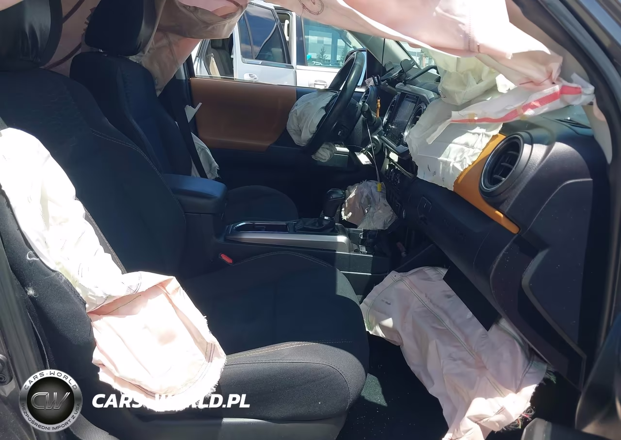 2017 Toyota Tacoma Sr5 V6 VIN:5TFAZ5CN8HX054115 - 5