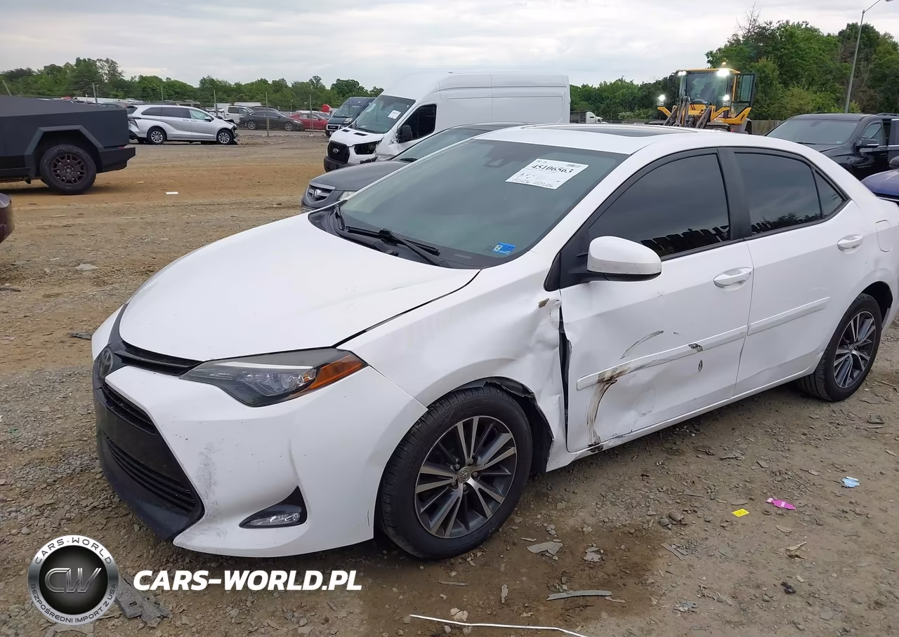 2017 Toyota Corolla Le VIN:2T1BURHE8HC786083 - 2