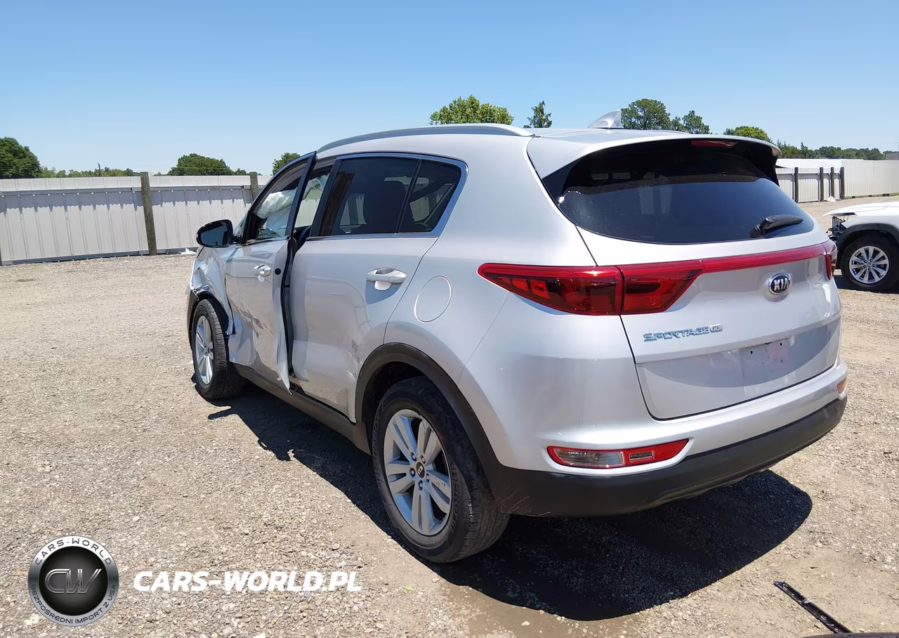 2018 Kia Sportage Lx VIN:KNDPM3AC5J7362296 - 3