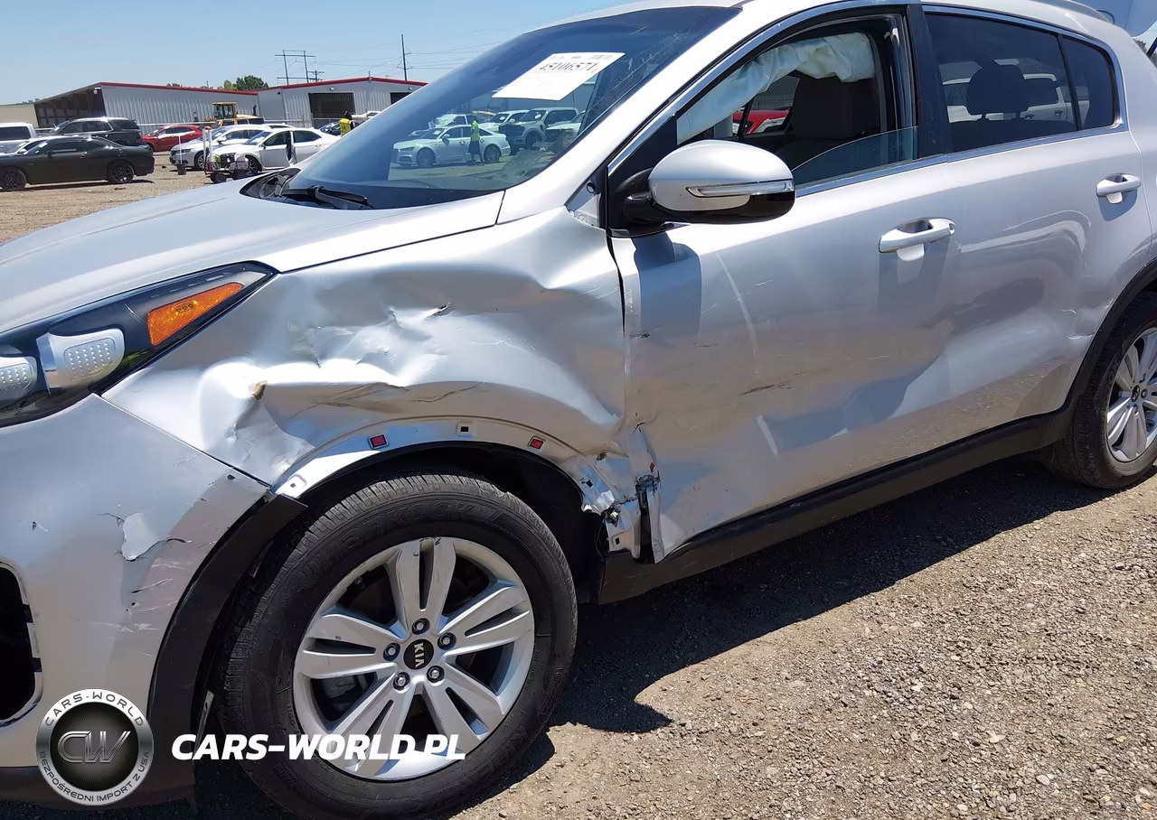 2018 Kia Sportage Lx VIN:KNDPM3AC5J7362296 - 6